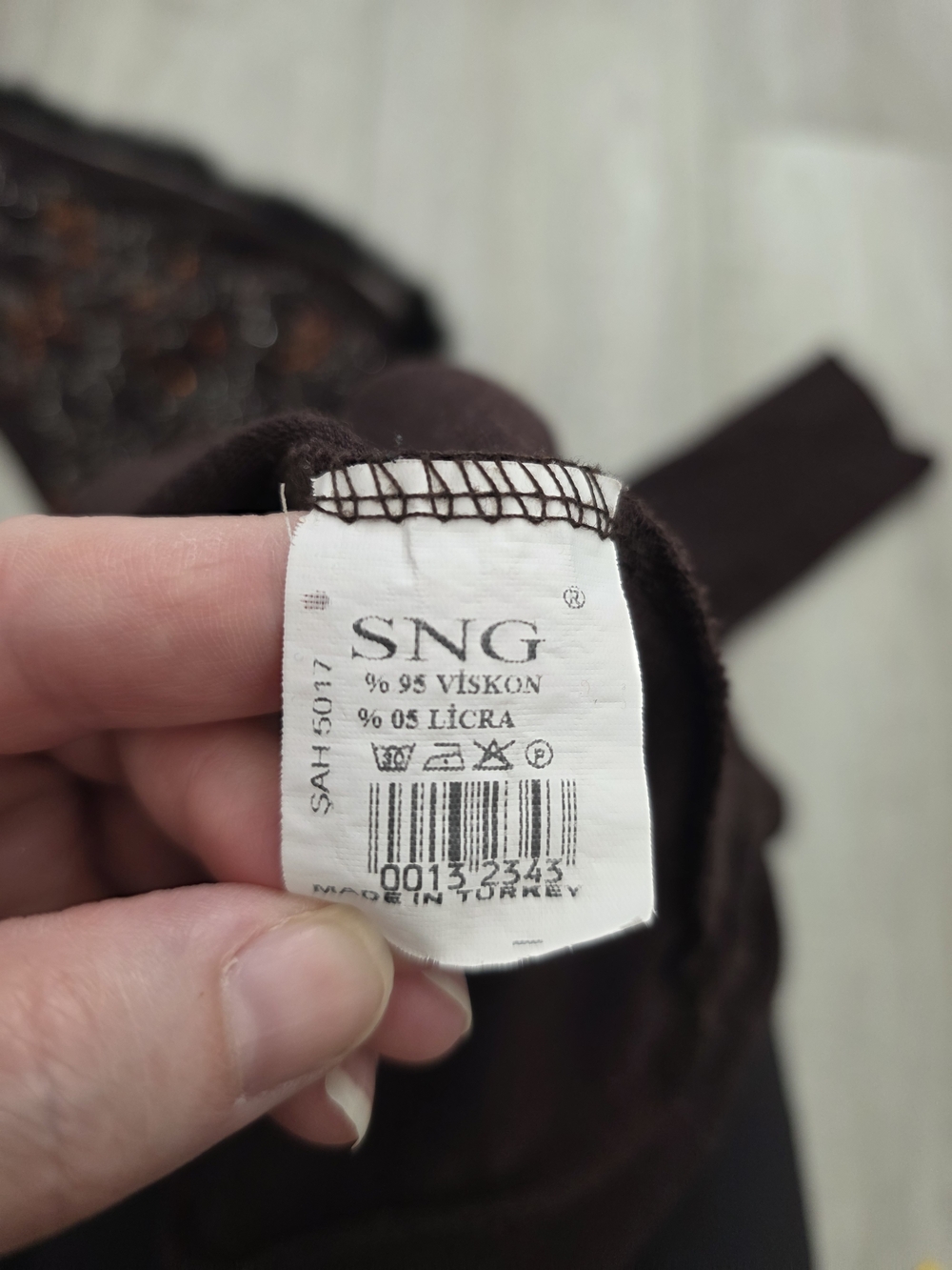 SNG Brown Embellished Faux Fur Trim Dolman Sweater Top Size S/M - Picture 11 of 11